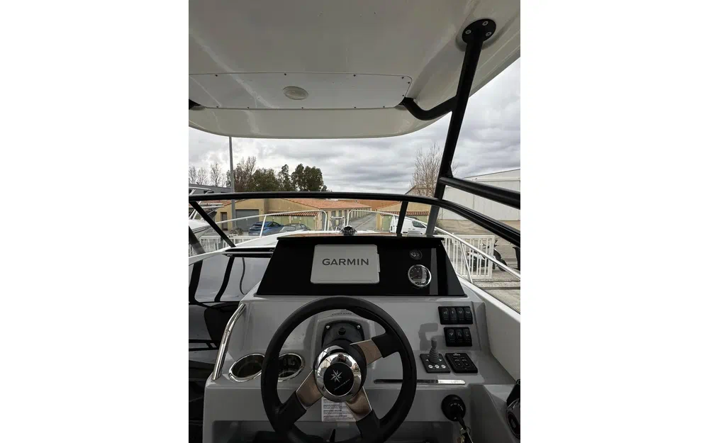 slider 3 Jeanneau CAP CAMARAT 7.5 WA SERIE 3