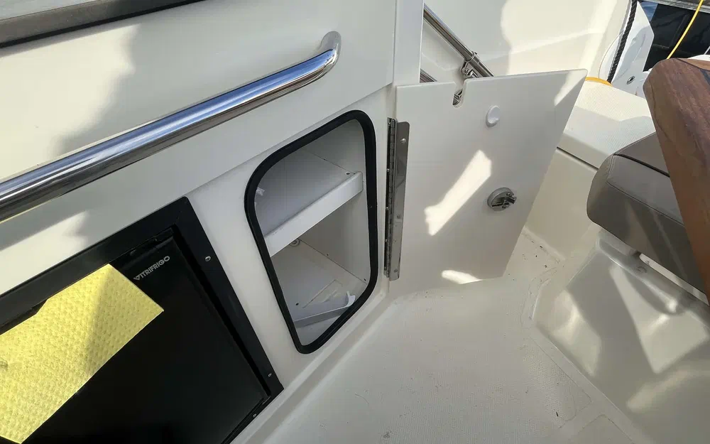 slider 8 Quicksilver Activ 805 Cruiser