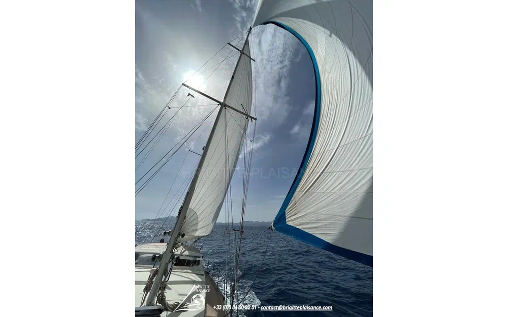 slider 10 Amel Super Maramu