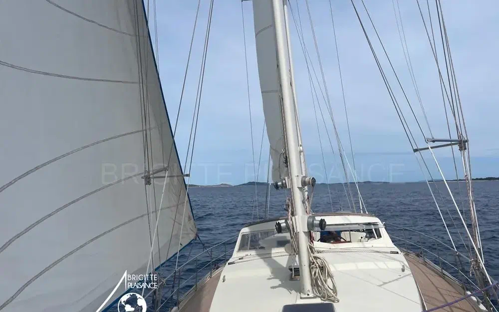 slider 11 Amel Super Maramu