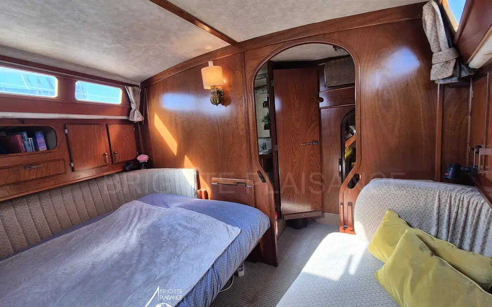 slider 14 Amel Super Maramu