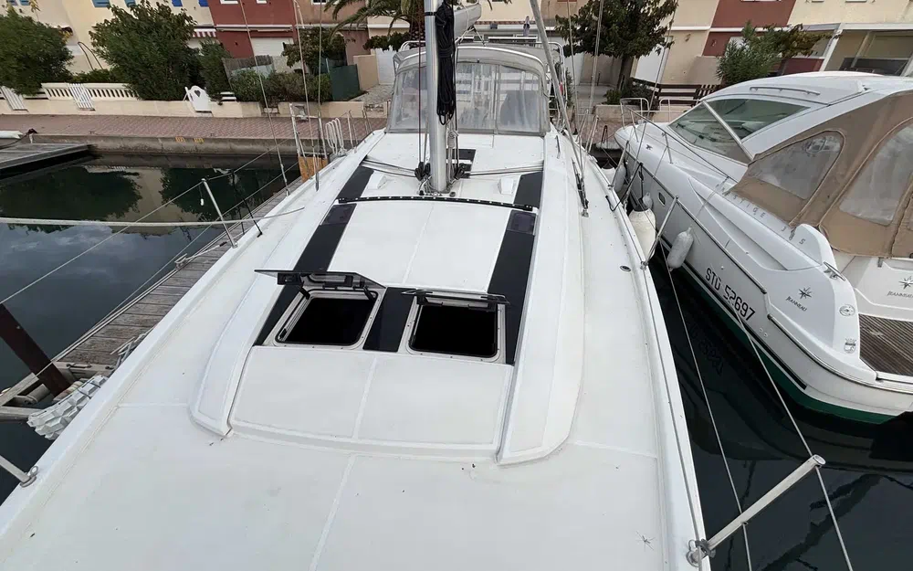 slider 1 Beneteau Oceanis 46.1