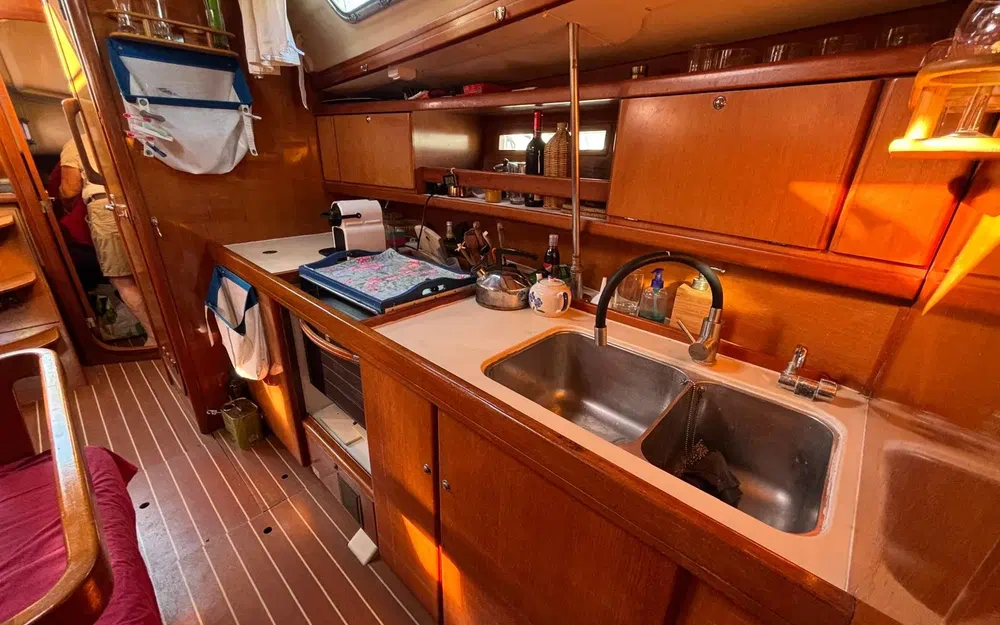 slider 3 Dufour 385 Grand Large