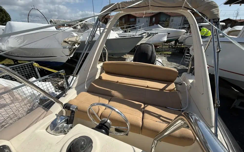 slider 11 Sacs S 680