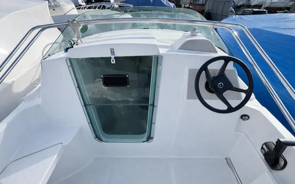 slider 2 Quicksilver 435 Cabine