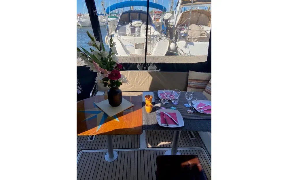 slider 8 Jeanneau Merry Fisher 895