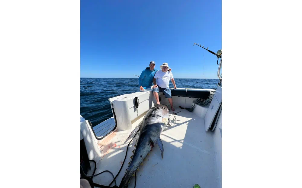 slider 19 Luhrs 30 Open