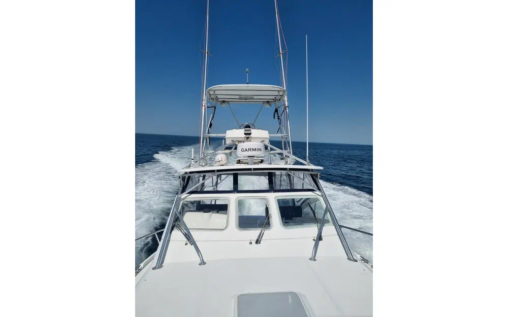 slider 34 Luhrs 30 Open