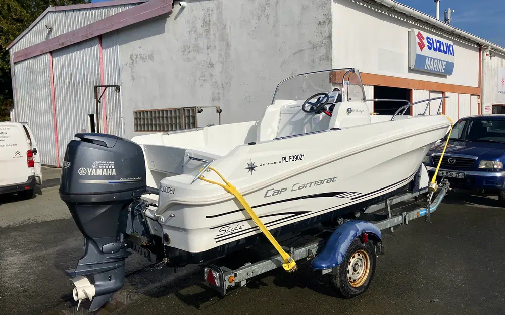 slider 2 Jeanneau Cap Camarat 5.5 CC Serie 2