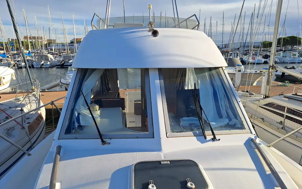 slider 15 Beneteau Antares Serie 9