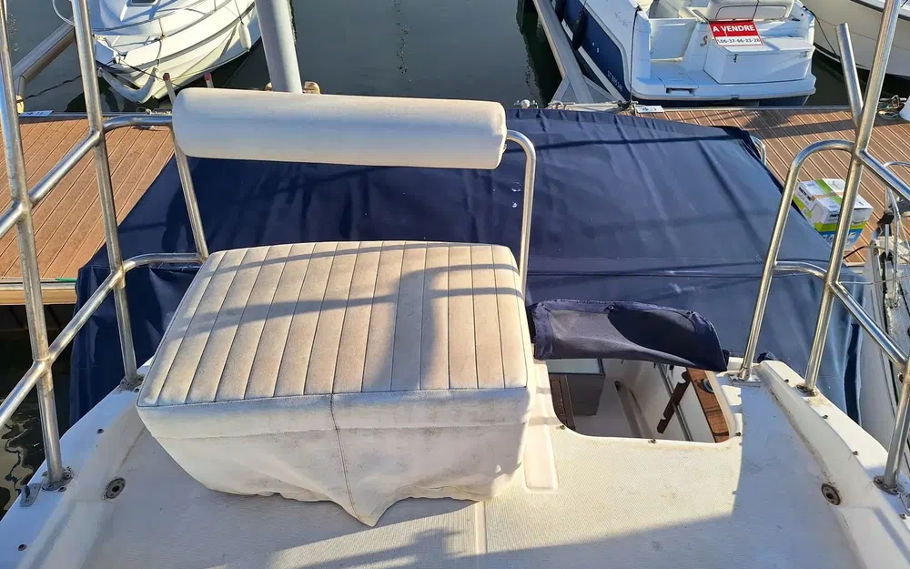 slider 17 Beneteau Antares Serie 9