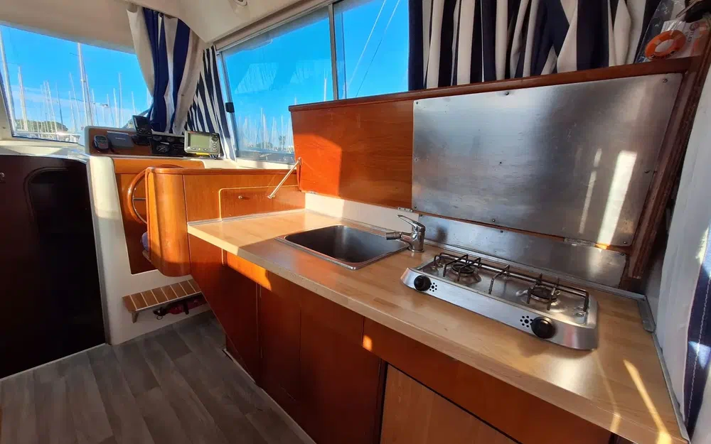 slider 4 Beneteau Antares Serie 9