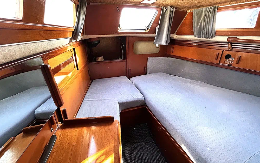 slider 5 Amel Maramu