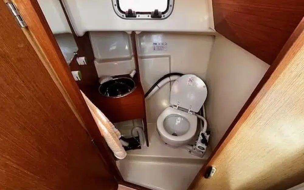 slider 19 Jeanneau Merry Fisher 725