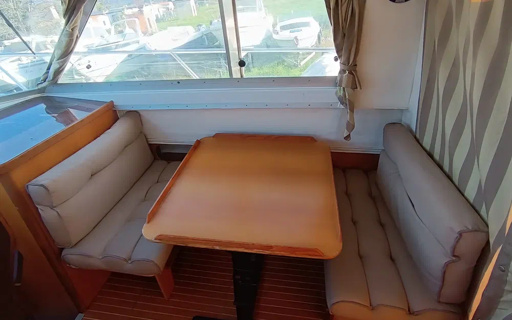 slider 2 Beneteau Antares 860