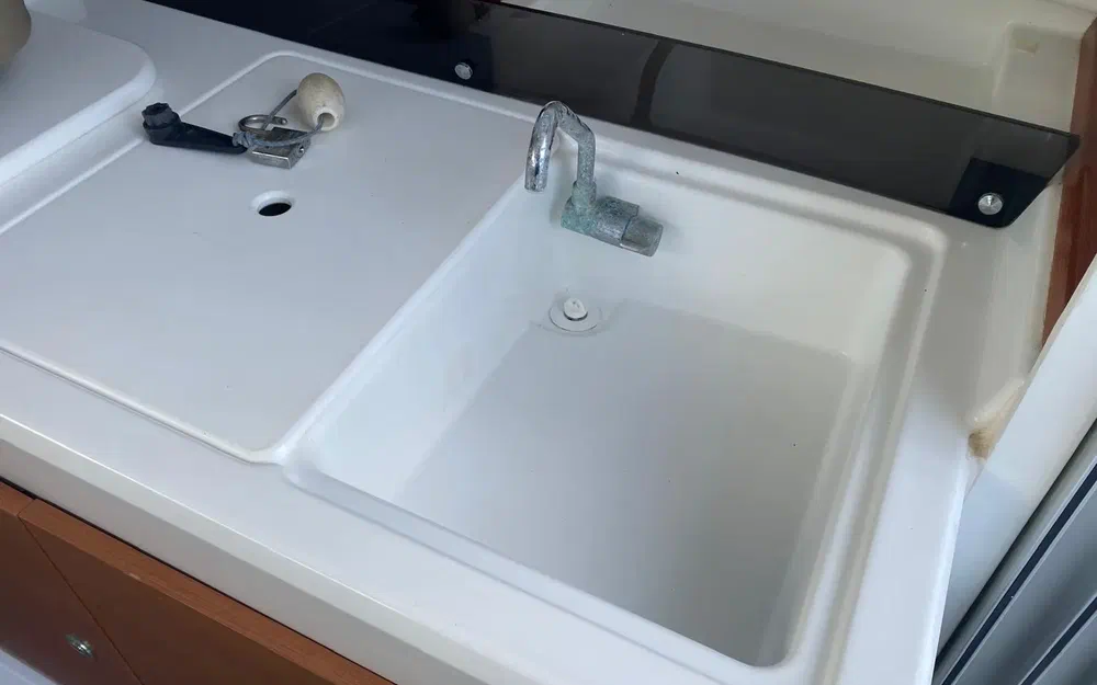 slider 12 Jeanneau Merry Fisher 695