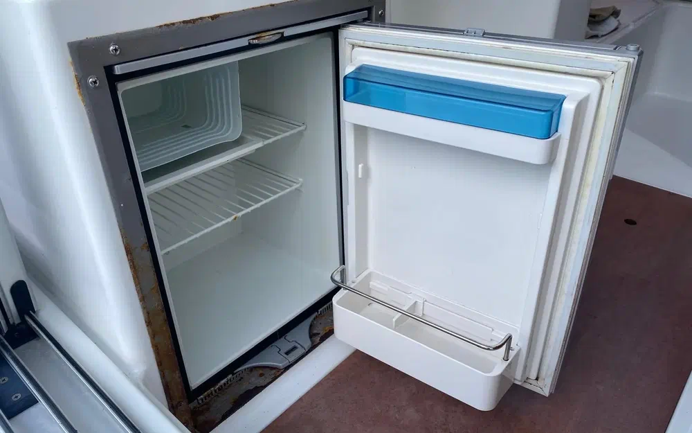 slider 13 Jeanneau Merry Fisher 695