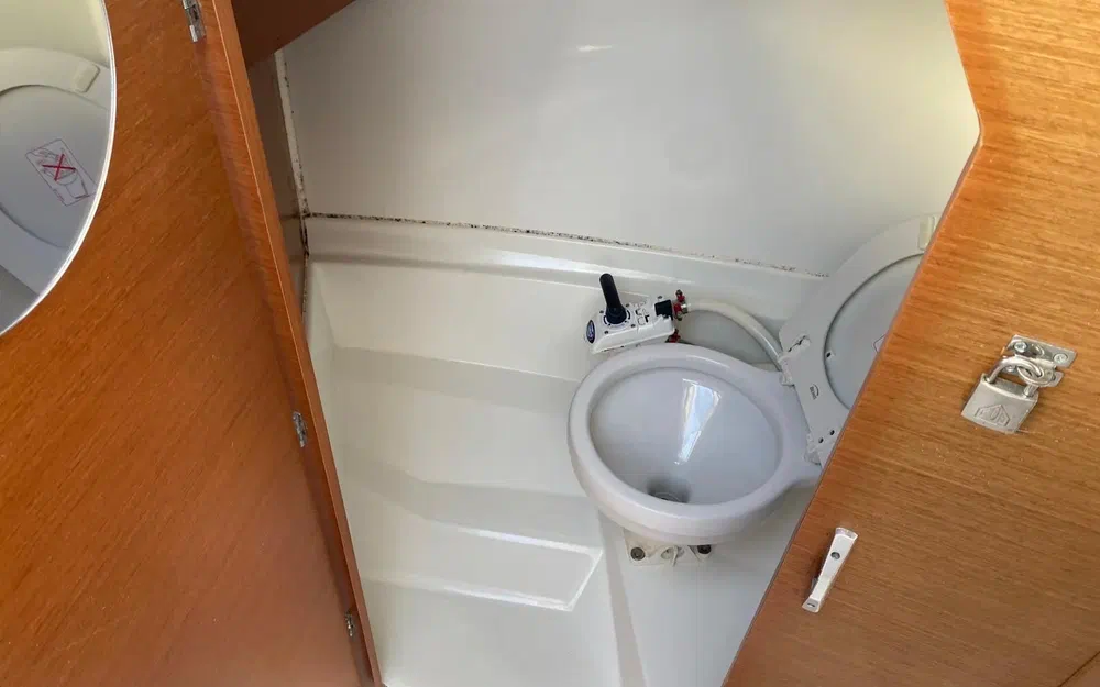 slider 17 Jeanneau Merry Fisher 695