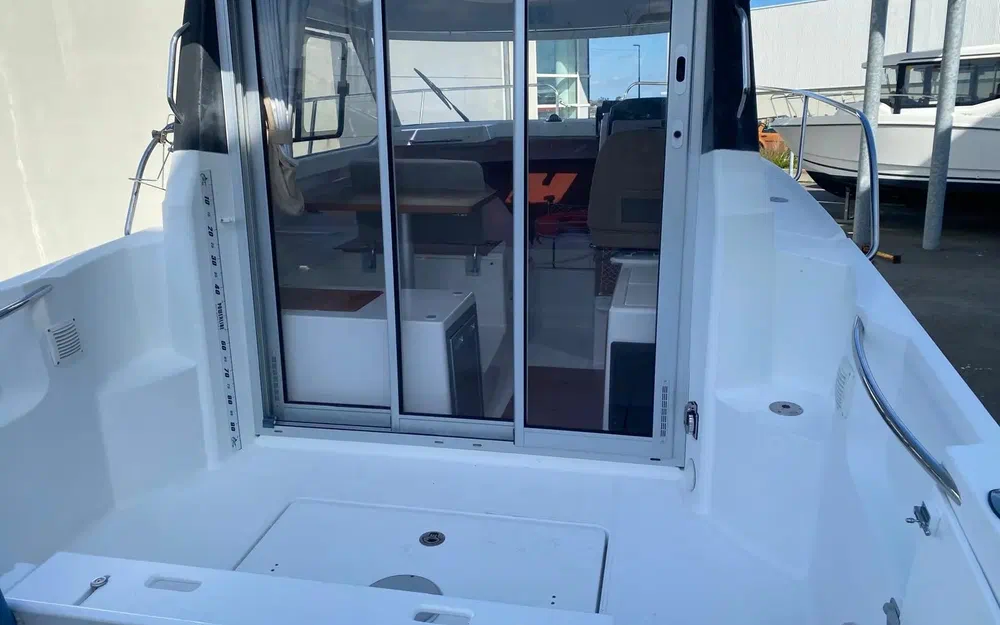 slider 5 Jeanneau Merry Fisher 695