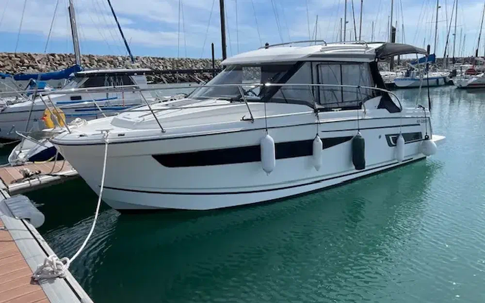 slider 3 Jeanneau Merry Fisher 895