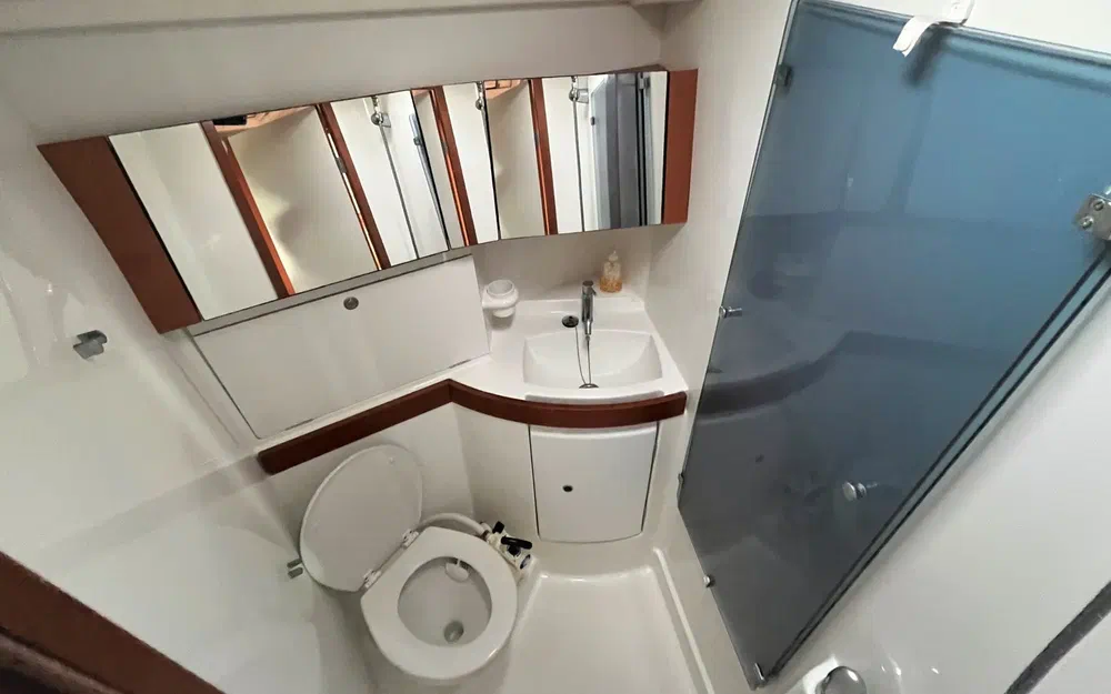 slider 11 Beneteau Oceanis 43