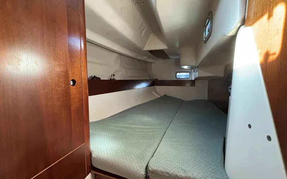 slider 16 Beneteau Oceanis 321