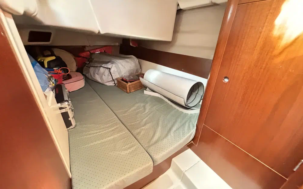 slider 17 Beneteau Oceanis 321