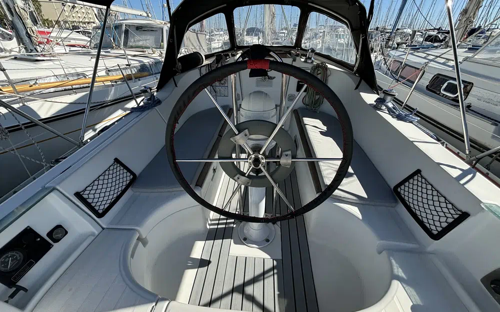 slider 7 Beneteau Oceanis 321