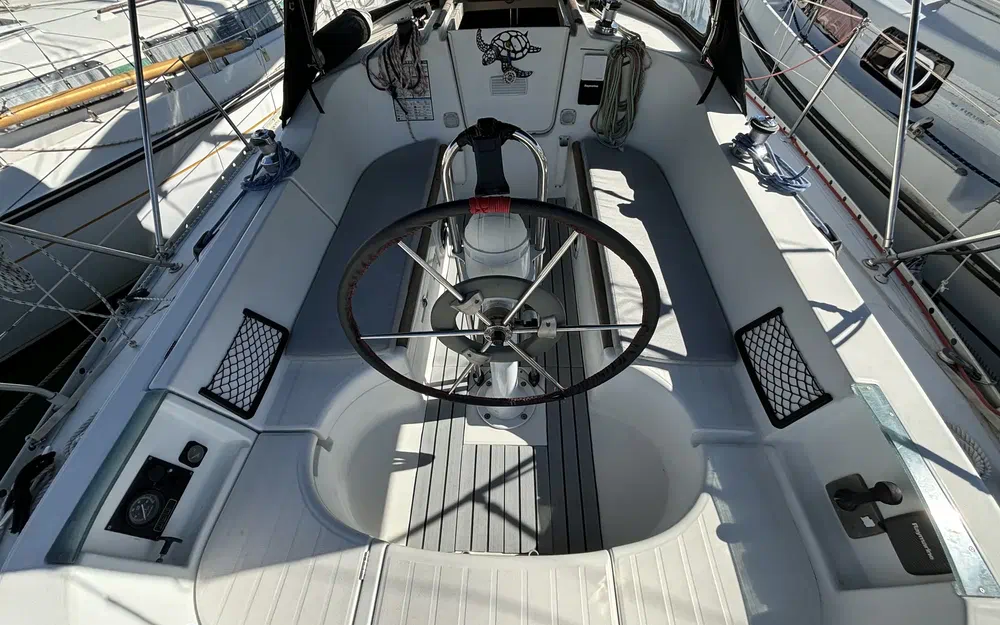 slider 8 Beneteau Oceanis 321