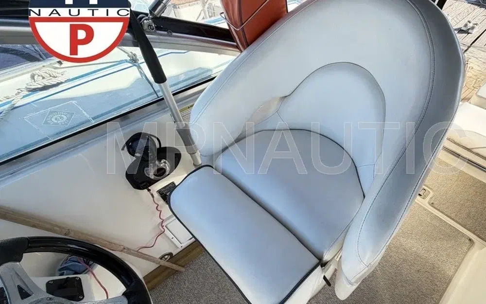 slider 9 Sea Ray 255 Sundancer