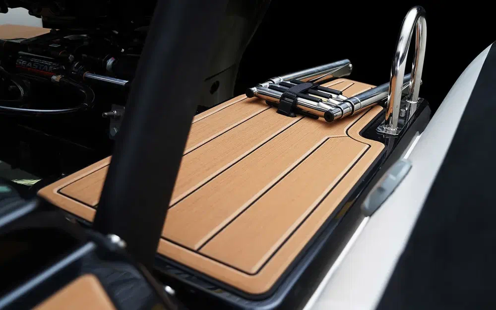 slider 6 Brig Navigator 22