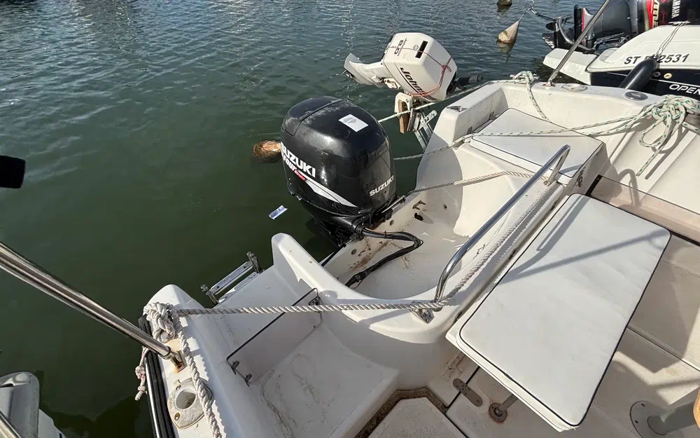 slider 2 Pacific Craft 560 Timonier