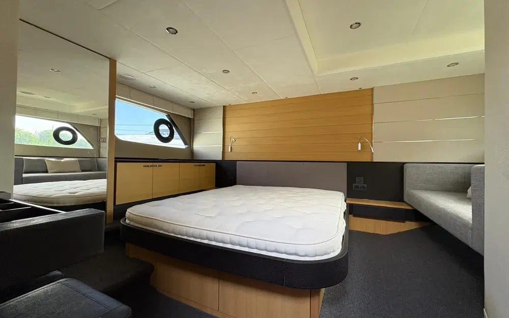 slider 12 Princess V57