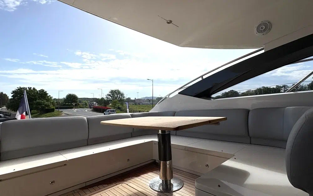 slider 16 Princess V57