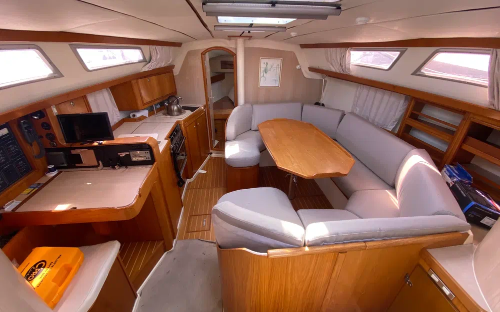 slider 14 Jeanneau Sun Odyssey 36