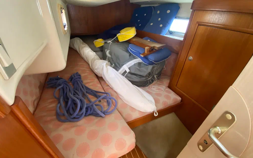 slider 20 Jeanneau Sun Odyssey 36