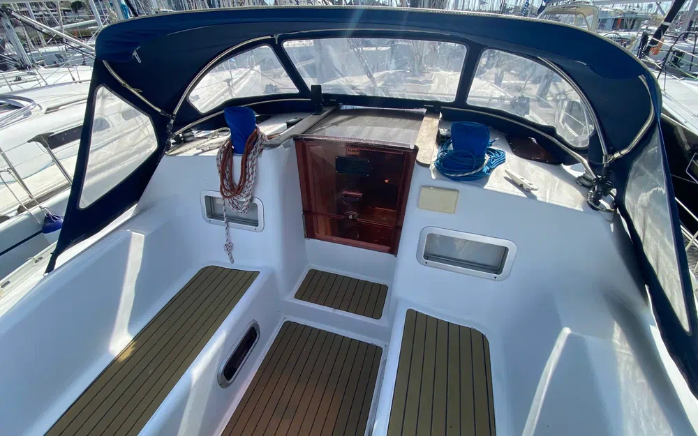 slider 9 Jeanneau Sun Odyssey 36