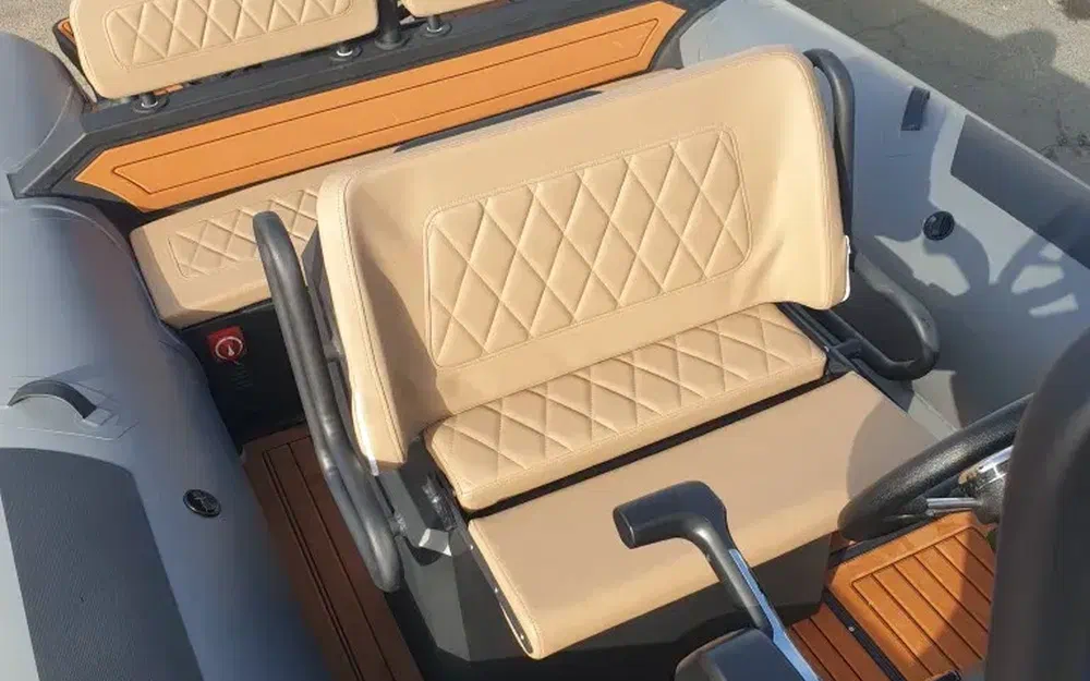 slider 9 Four Seas FS 6