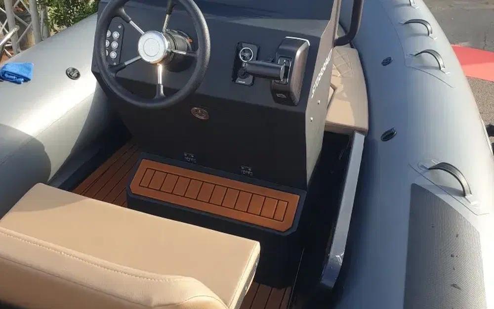 slider 10 Four Seas FS 6