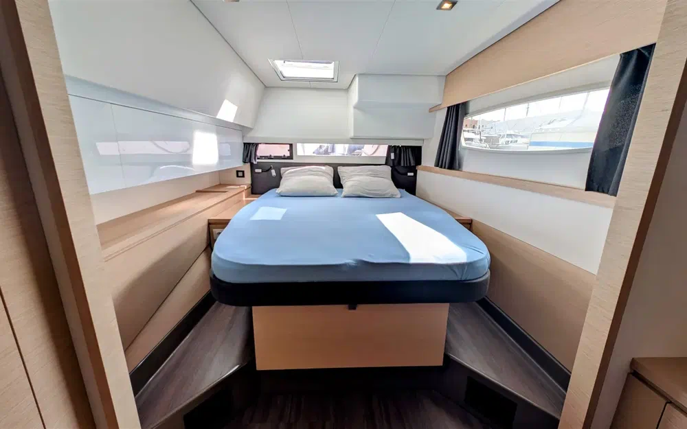 slider 9 Fountaine Pajot Saba 50