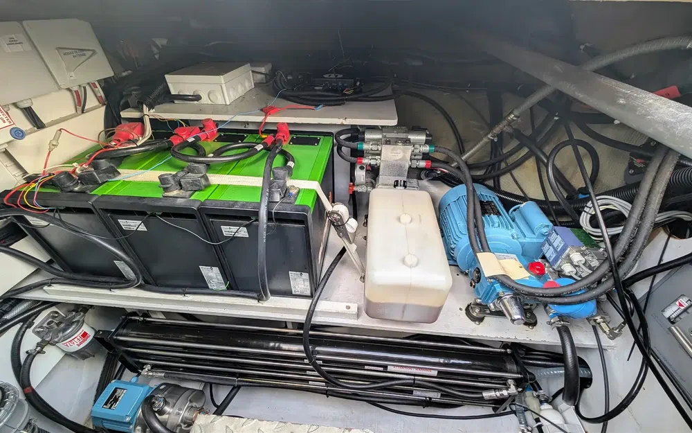 slider 19 Fountaine Pajot Saba 50