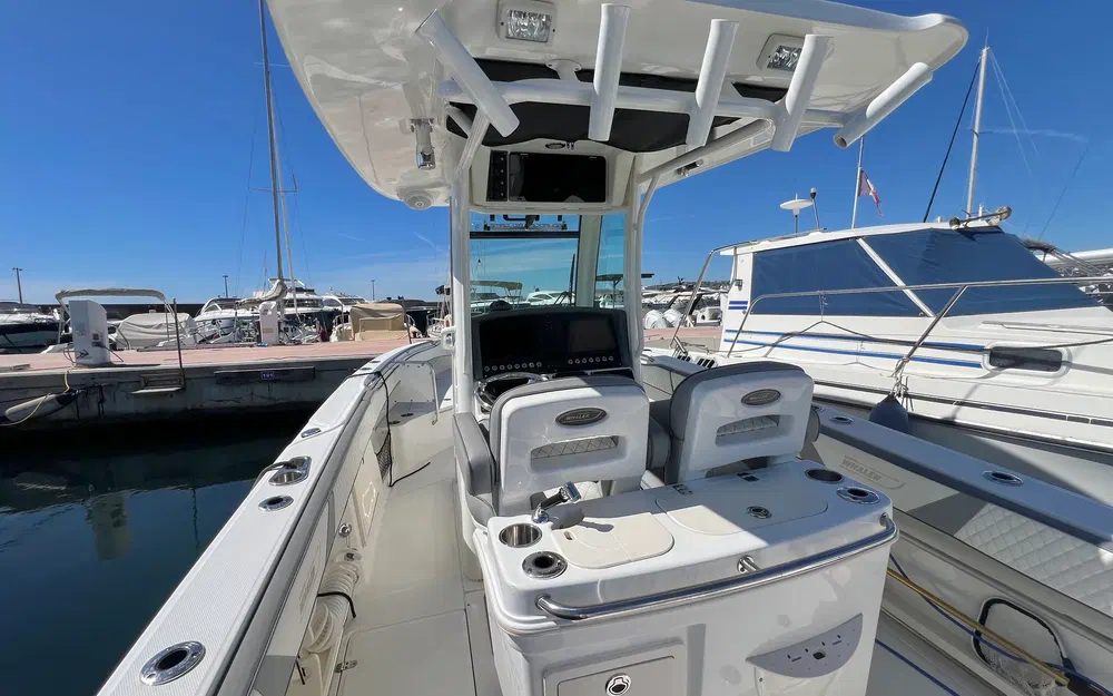 slider 10 Boston Whaler 280 Outrage