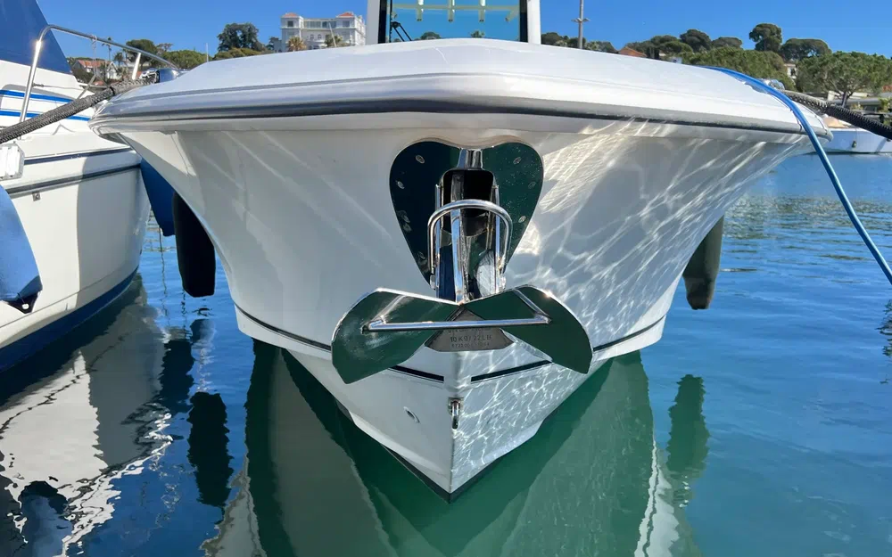 slider 3 Boston Whaler 280 Outrage
