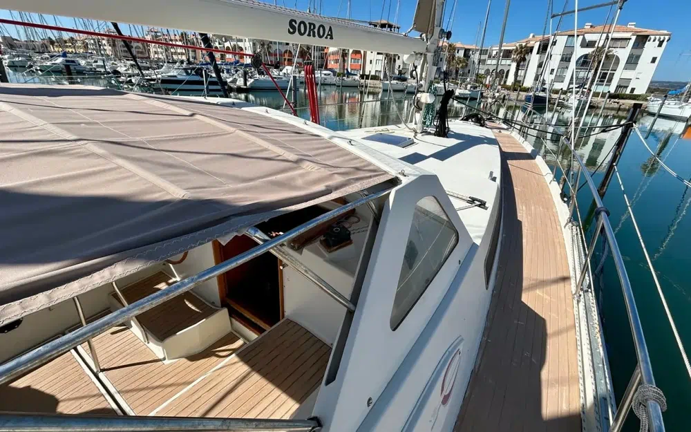 slider 26 Amel Super Maramu