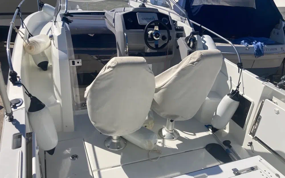 slider 5 Jeanneau CAP CAMARAT 7.5 WA S2