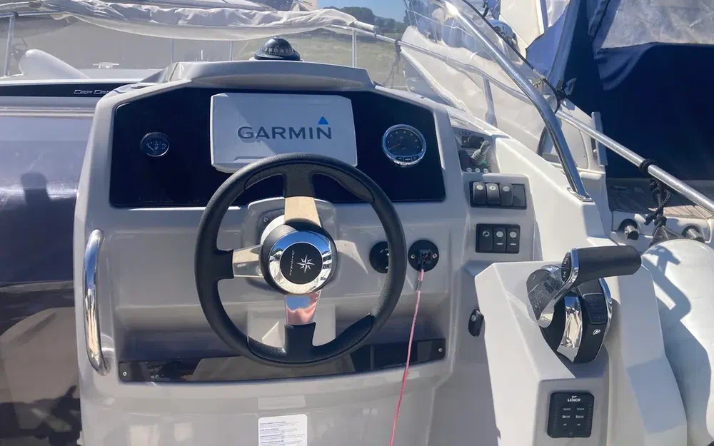 slider 8 Jeanneau CAP CAMARAT 7.5 WA S2