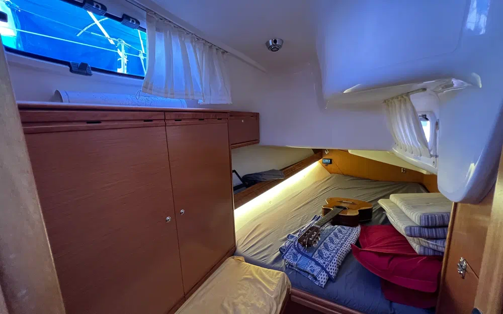 slider 1 Bavaria 40 Cruiser