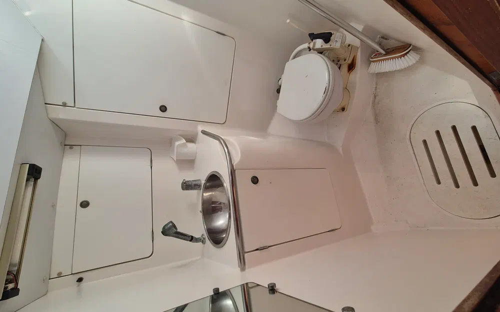 slider 3 Jeanneau Sun Odyssey 42.2