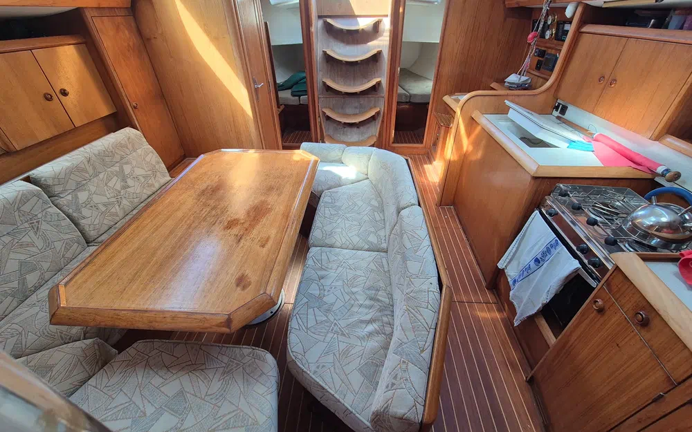 slider 7 Jeanneau Sun Odyssey 42.2