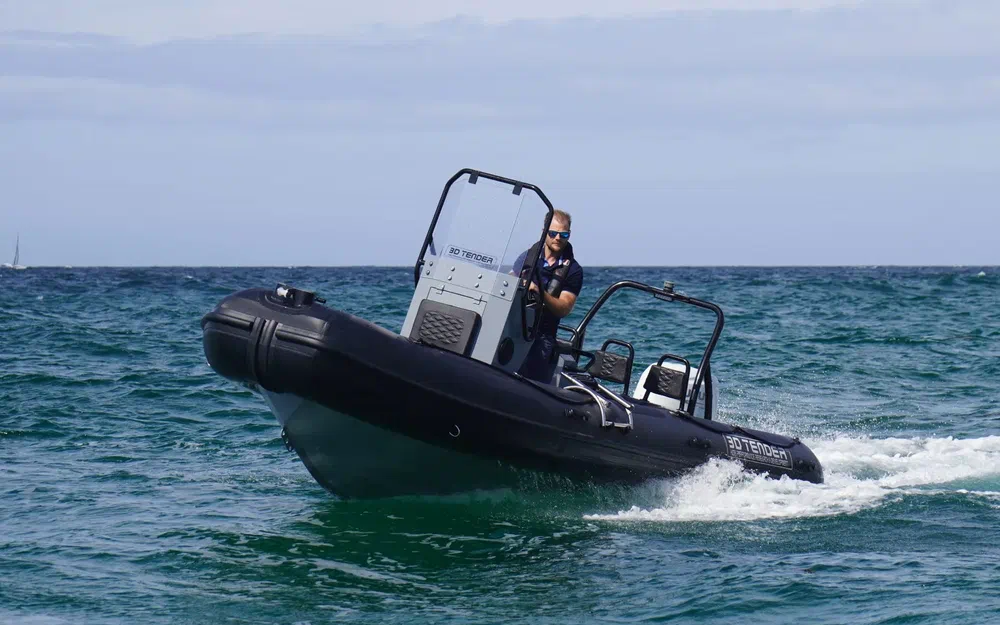 slider 1 3D Tender NIVIDIC 550